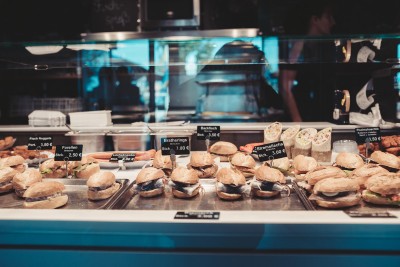 Fischtheke im Fischhaus Loof